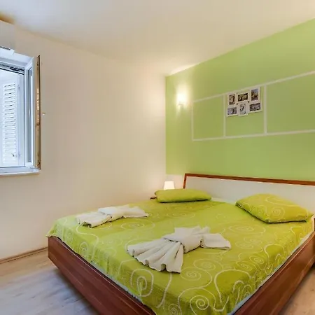 Apartment Nerezinac